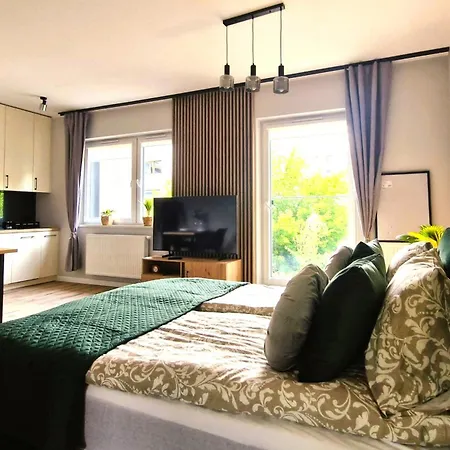 Elite 1 Jezyce- Baranczaka 1 * Poznan