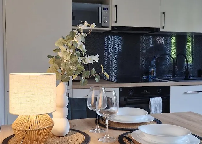 Elite 1 Jezyce- Baranczaka 1 포즈난