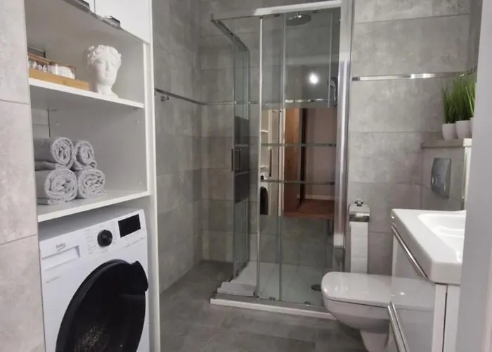 Elite 1 Jezyce- Baranczaka 1 * Poznan